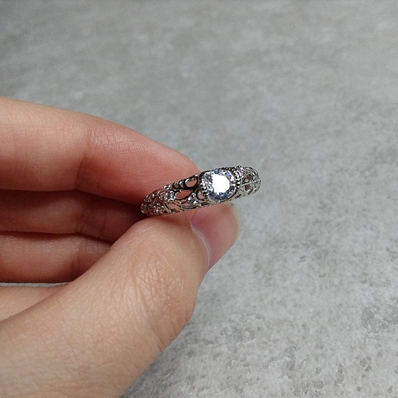 Sale! Silver plated vintage inspired cocktail ring - Picture 2 of 5